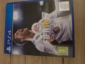 Jeu Fifa 18 PS4