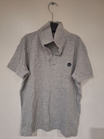 Polos