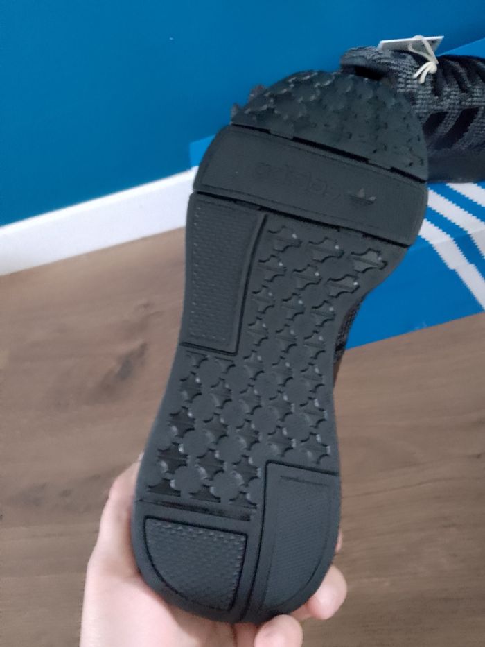 Basket Adidas - photo numéro 9