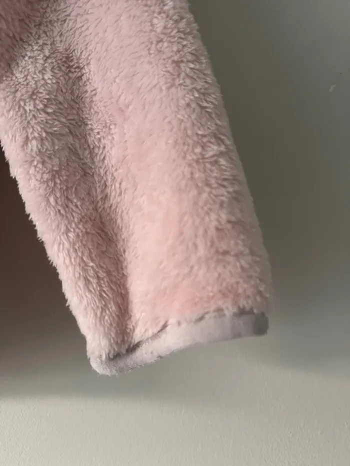 🧥Veste quechua à capuche tout doux rose - 96-102 cmfille 3-4 ans- très bon état - photo numéro 6