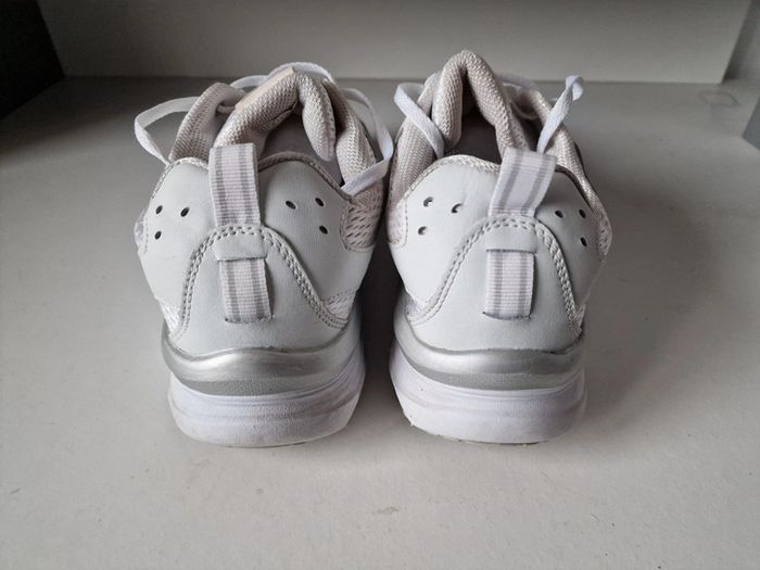 Basket Sketchers femme 41 - photo numéro 3