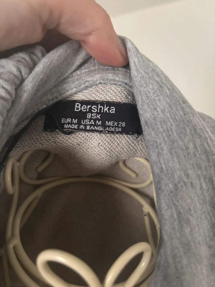 Sweat capuche large Bershka taille M - photo numéro 2