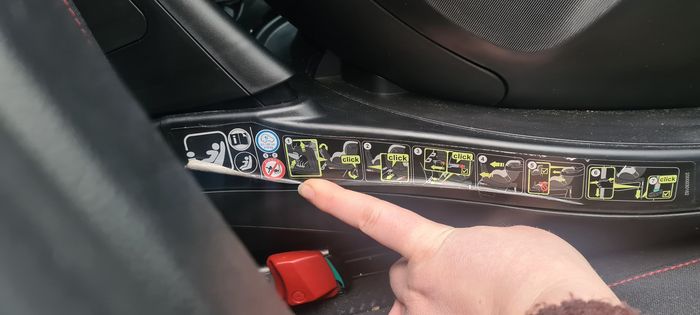 Siege auto - photo numéro 4