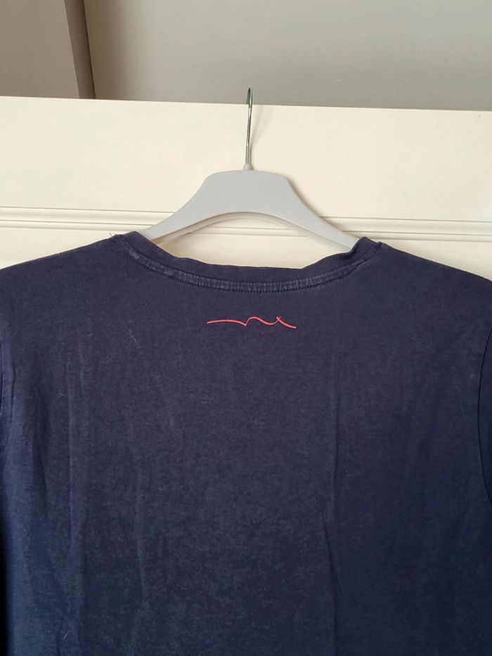 T-shirt col V bleu marine Teddy Smith - photo numéro 4