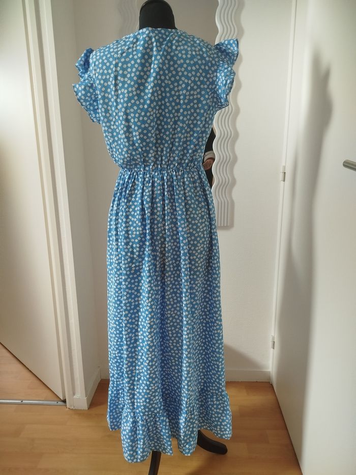 Robe fleurie - photo numéro 3