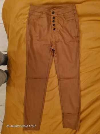 Pantalon couleur camel cuivré
