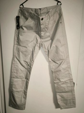 Pantalon neuf