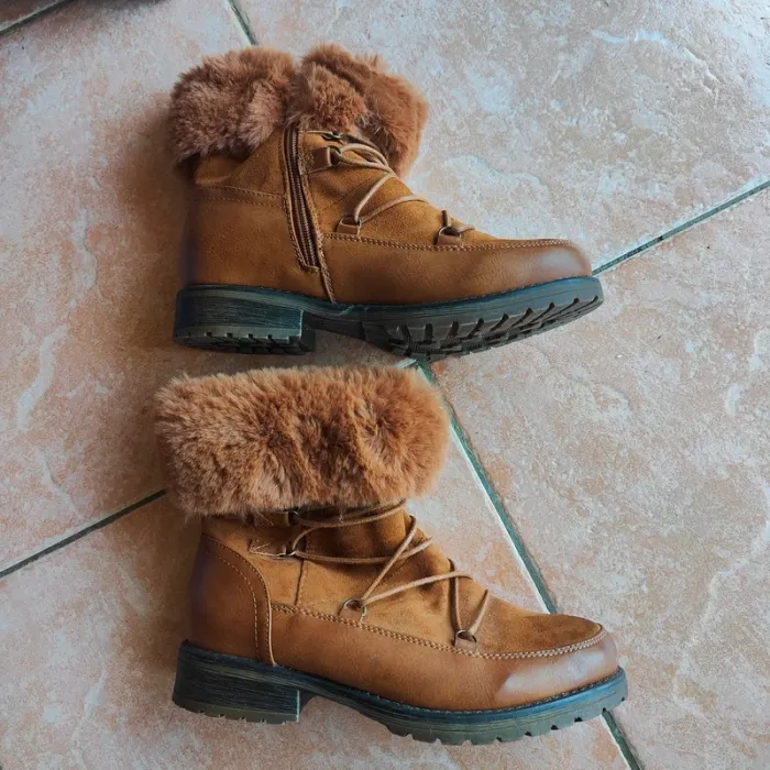 Bottines fourrure taille 38 - photo numéro 3
