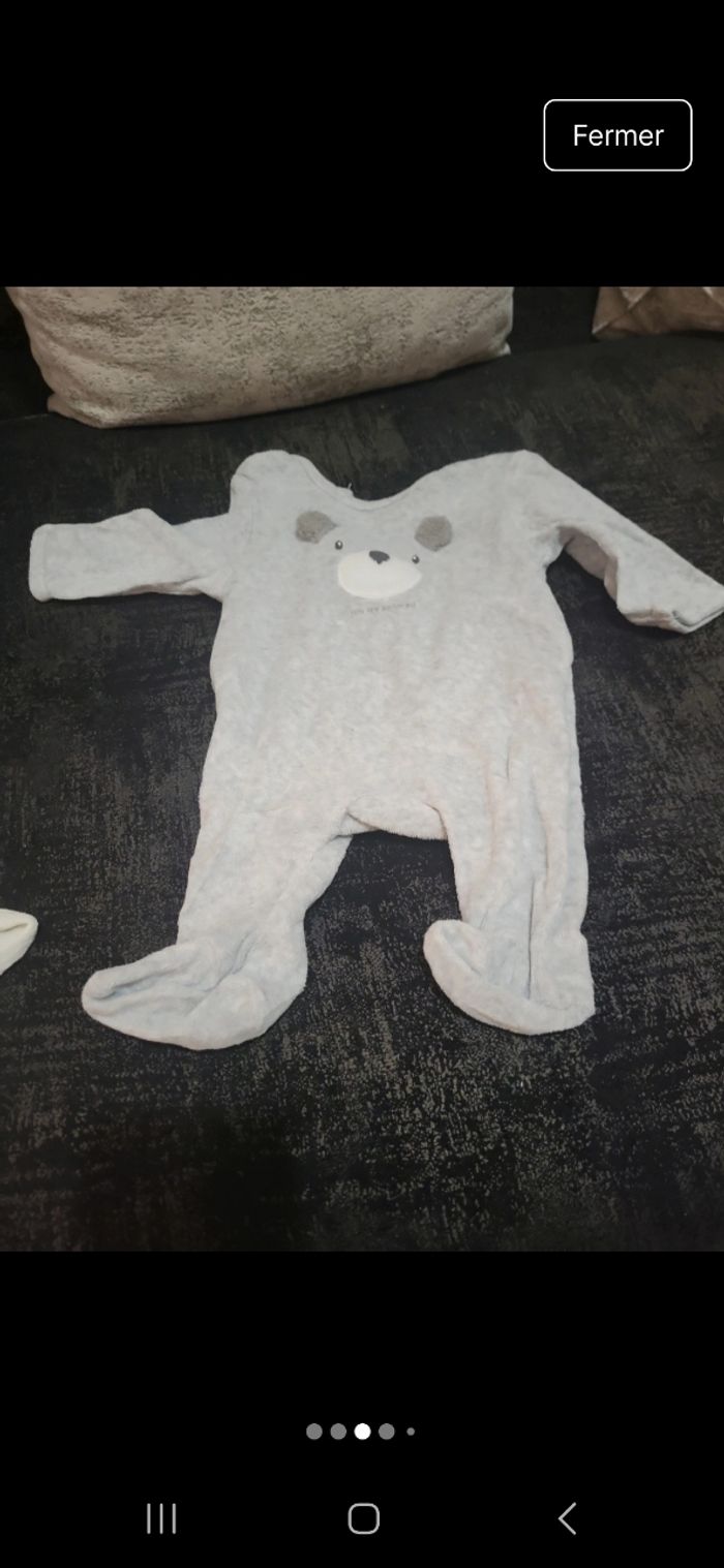 Lot de 6 pyjamas Taille 1 mois - photo numéro 4