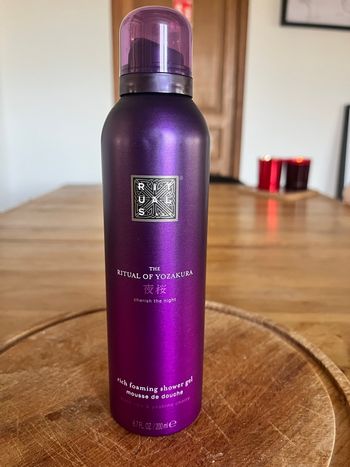 Mousse de douche Rituals