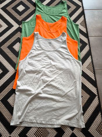 Lot de 3 débardeurs GAP taille M neufs