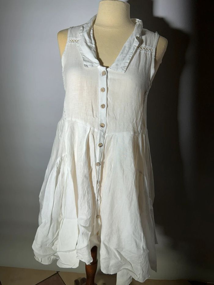 Robe blanche en lin - photo numéro 2