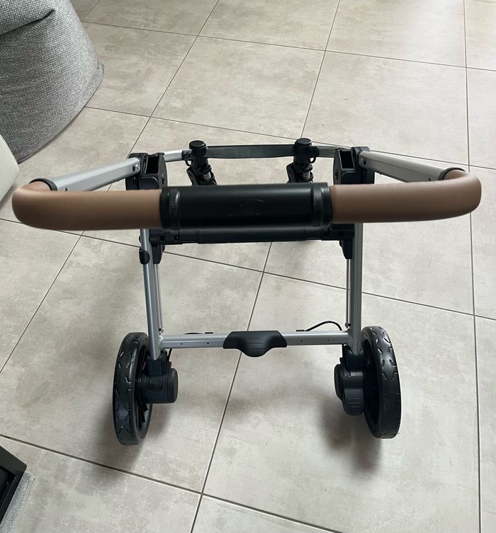 Poussette trio best friend pro confort I-Size chicco - photo numéro 2