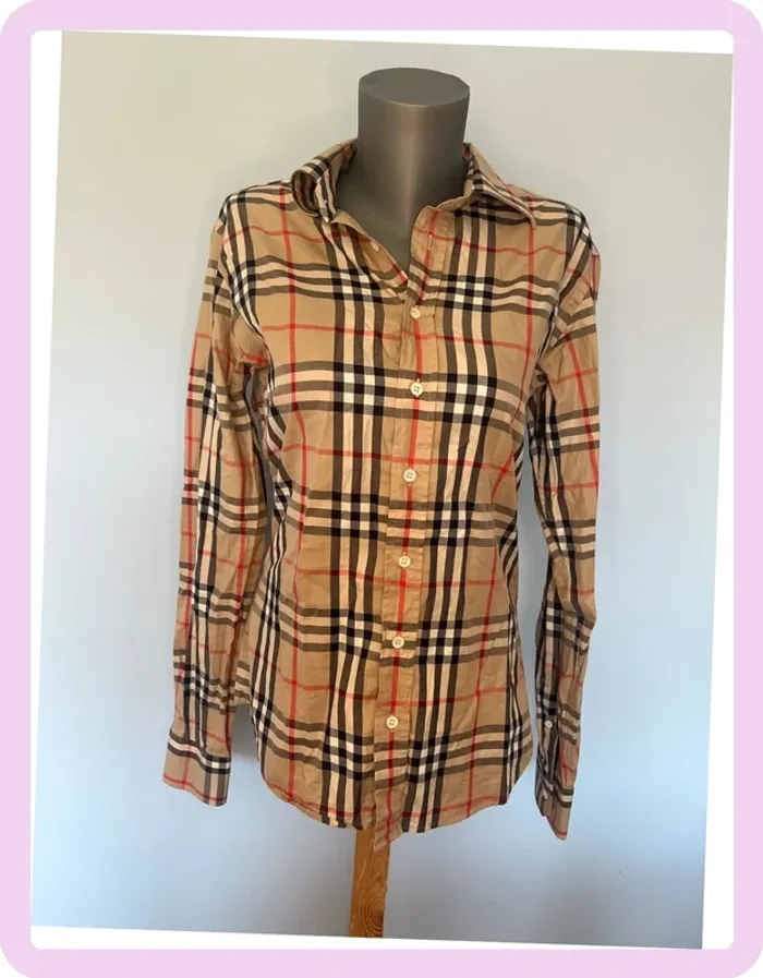 🧥 Chemise Burberry – Taille S – Manches longues beige à carreaux rouge, noir & blanc – Slim Fit 🧥