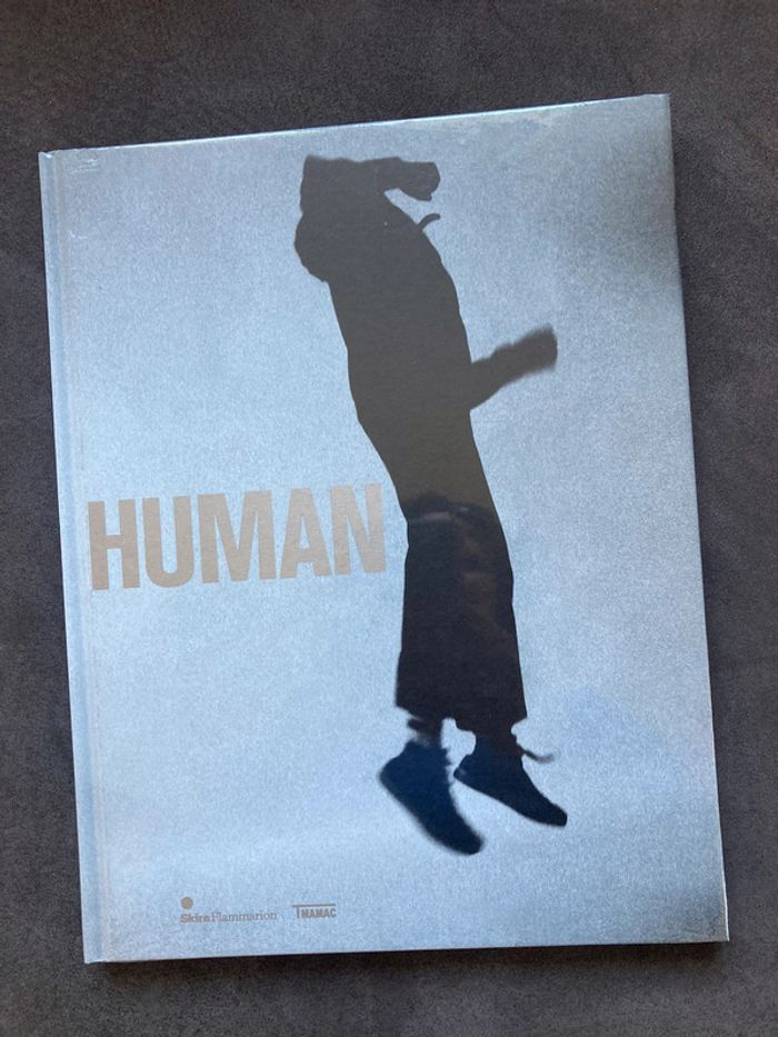 Livre « Human Le corps dans l'art contemporain »