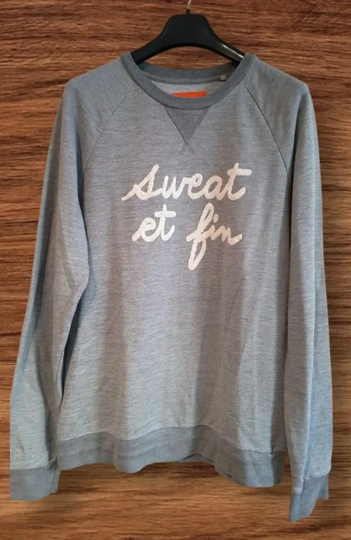 Sweat gris Taille L - Style décontracté et confortable