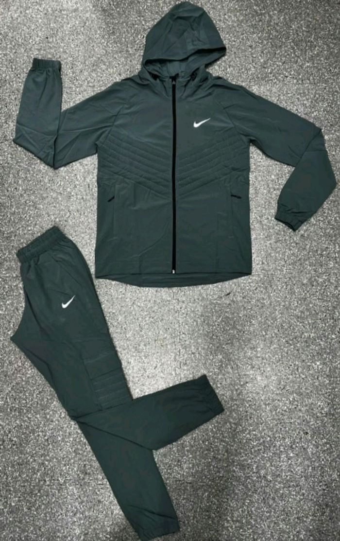 Ensemble nike - photo numéro 5