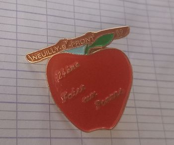 Pin's foire aux pommes