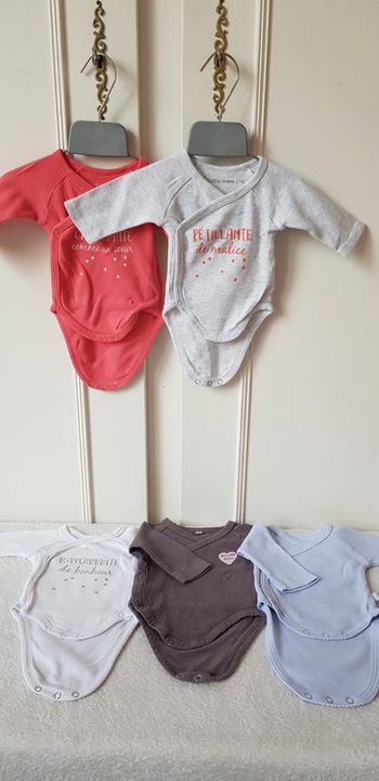 Lot bodies 1 mois gémo