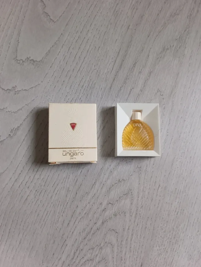 Miniature parfum Diva Ungaro