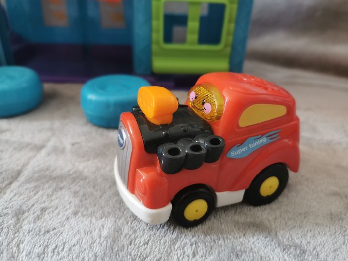 Tut tut bolide - photo numéro 2