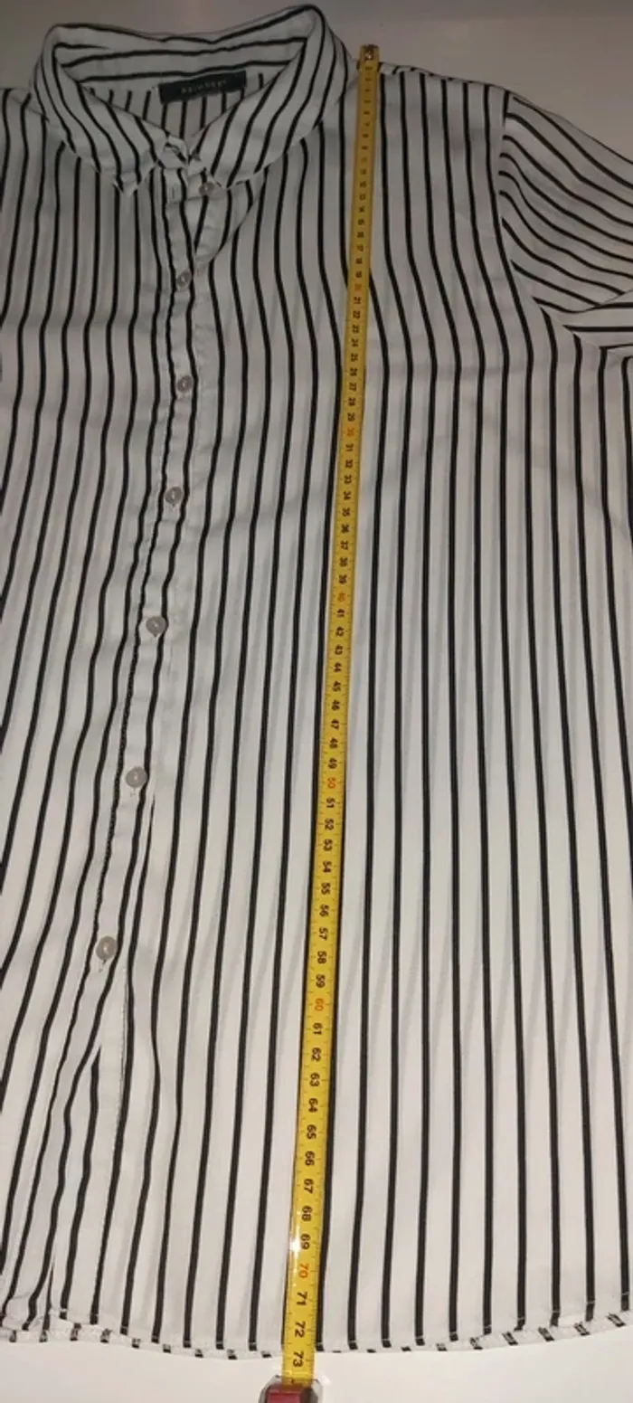 Chemise blanche/noire rayée - photo numéro 5