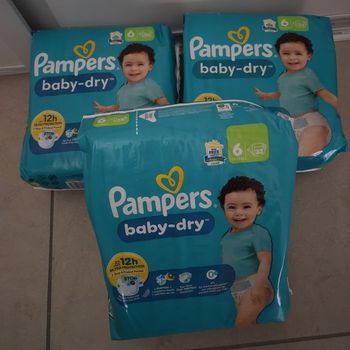 Couches Pampers taille 6