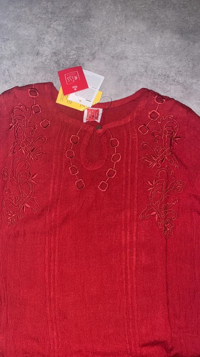 Robe broderie - photo numéro 4