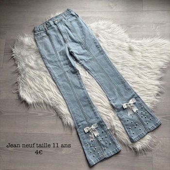Jean taille 11 ans neuf