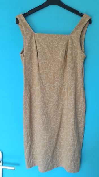 💐 Robe beige avec motif Amalfi taille 38 💐
