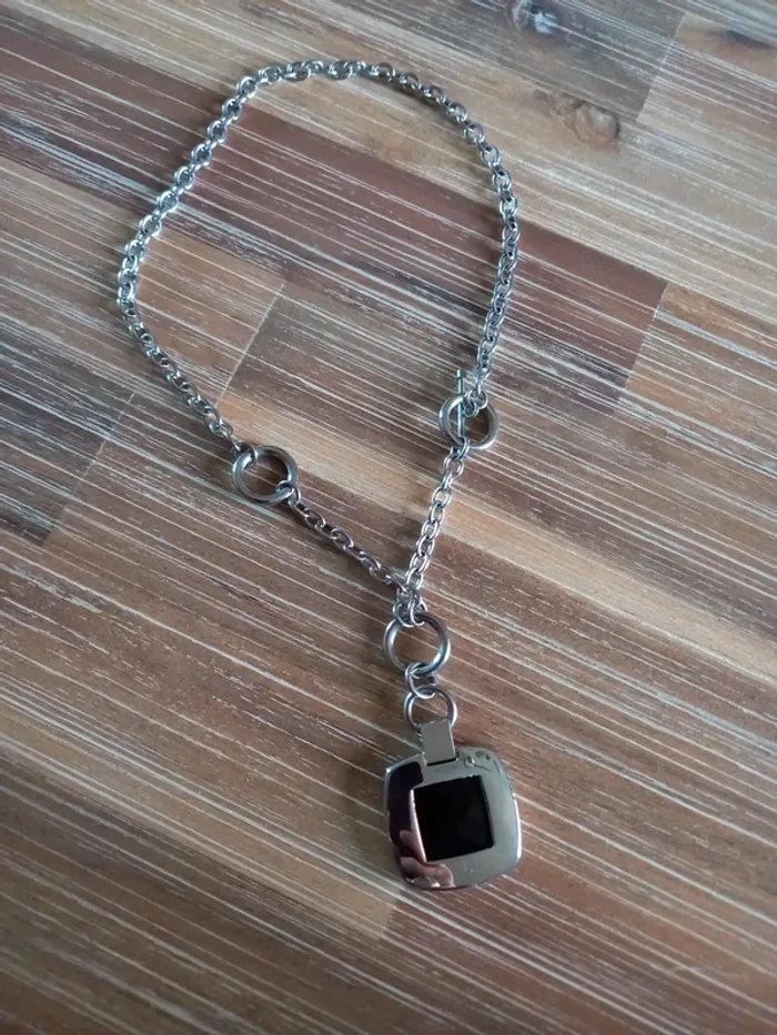Collier pierre noire facettes