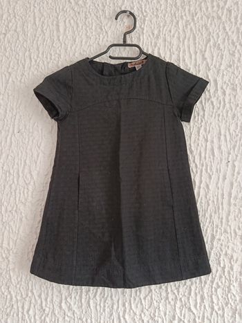 Robe noir