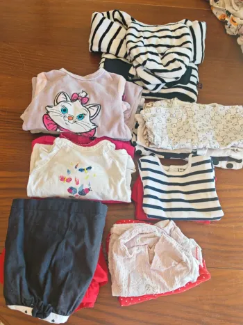 Lot n°1 :  vêtements bébé 3 mois