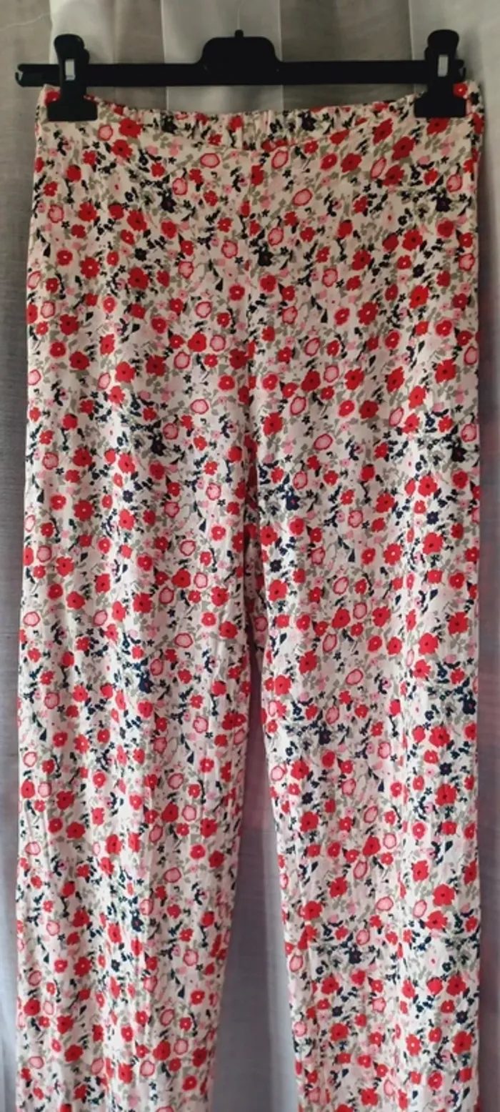 Pantalon fluide femme, motif fleuri, marque Vero Moda, taille S, en très bon état. - photo numéro 6