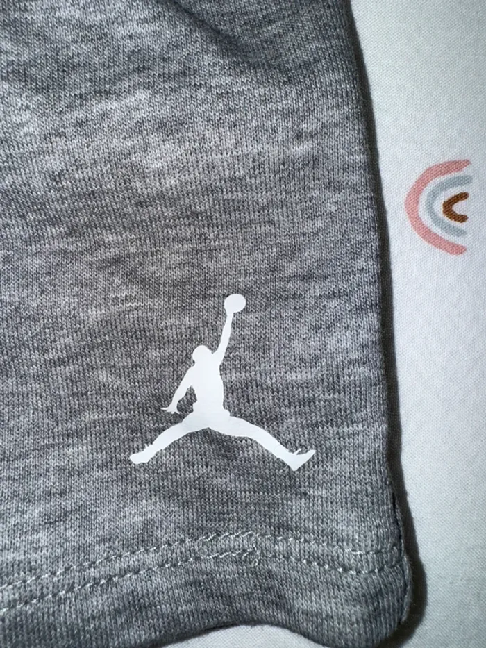 Short Jordan - photo numéro 3