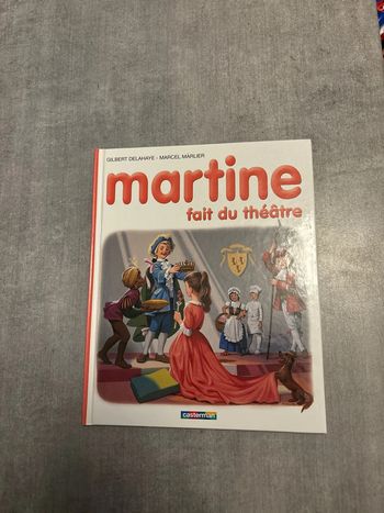 Livre Martine fait du théâtre