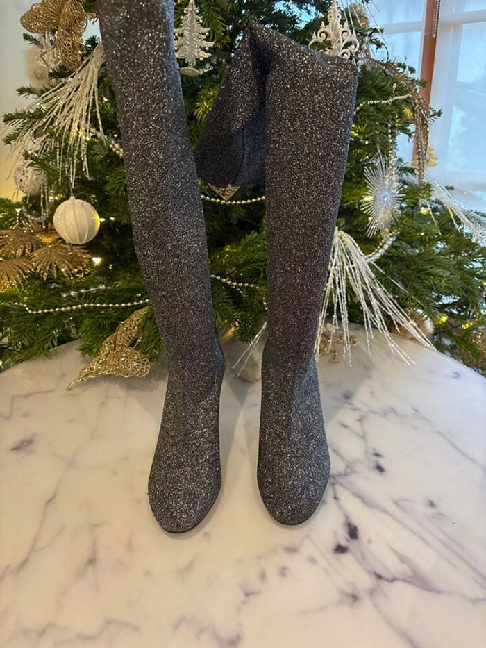 Bottes chaussettes argentées et noires - photo numéro 2