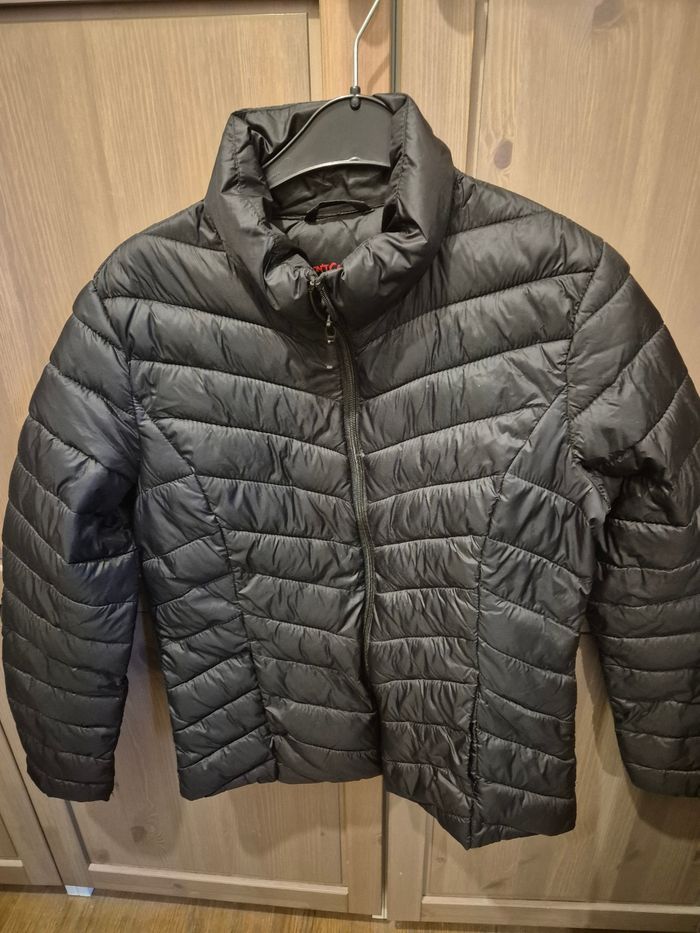 Jolie doudoune Jennyfer, M, noire