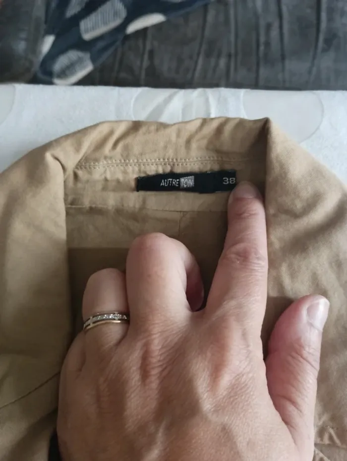 Veste blazer femme Autre Ton taille 38 style rétro chic cintrée avec ceinture intégrée - photo numéro 4
