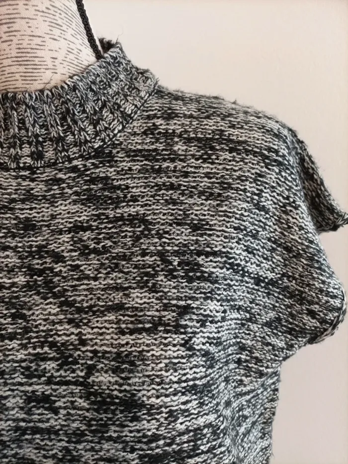Pull leger manches courtes - photo numéro 2