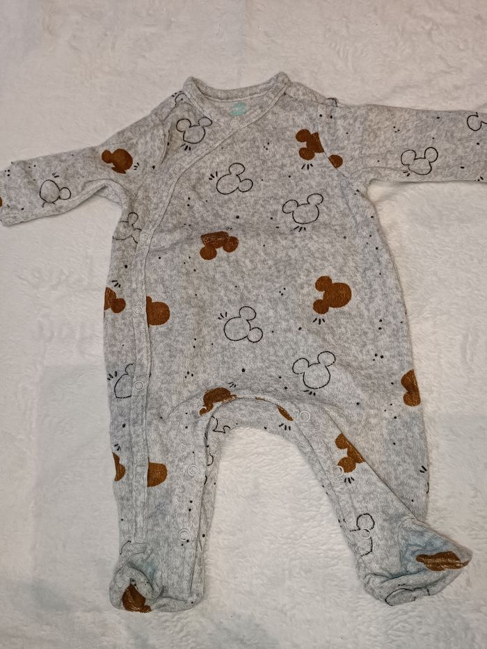 Lot pyjamas - photo numéro 8