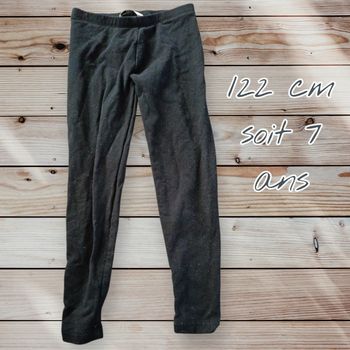🖤🔥 pantalon molletonné – confort absolu – 7 ans (122 cm) 🔥🖤
