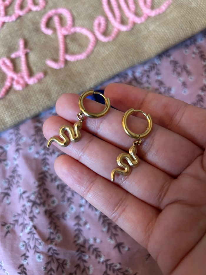 Boucles d’oreilles serpents dorée - photo numéro 5