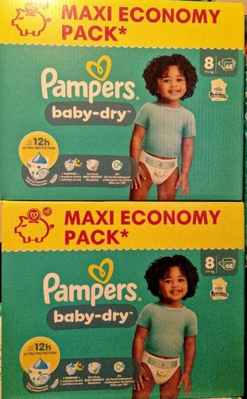 Lot de 2 cartons de Couches Pampers baby dry taille 8