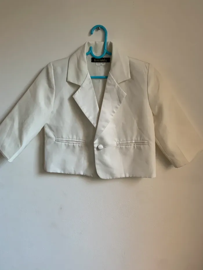 Veste blanche élégante – Tom Kids – 18 mois – Neuf