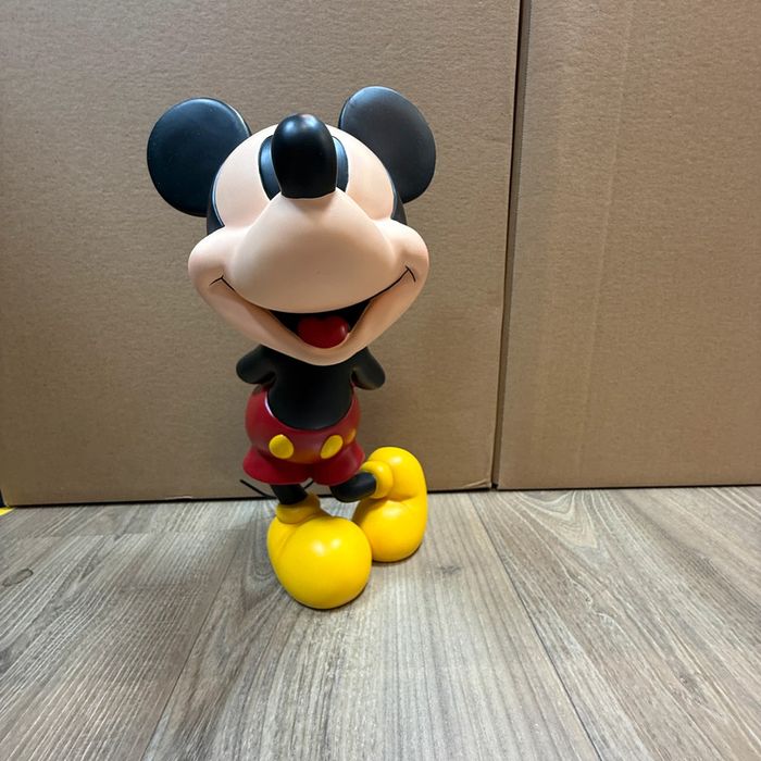 Disney Showcase Figurine Mickey Mouse 30,5 cm – Neuf - photo numéro 2