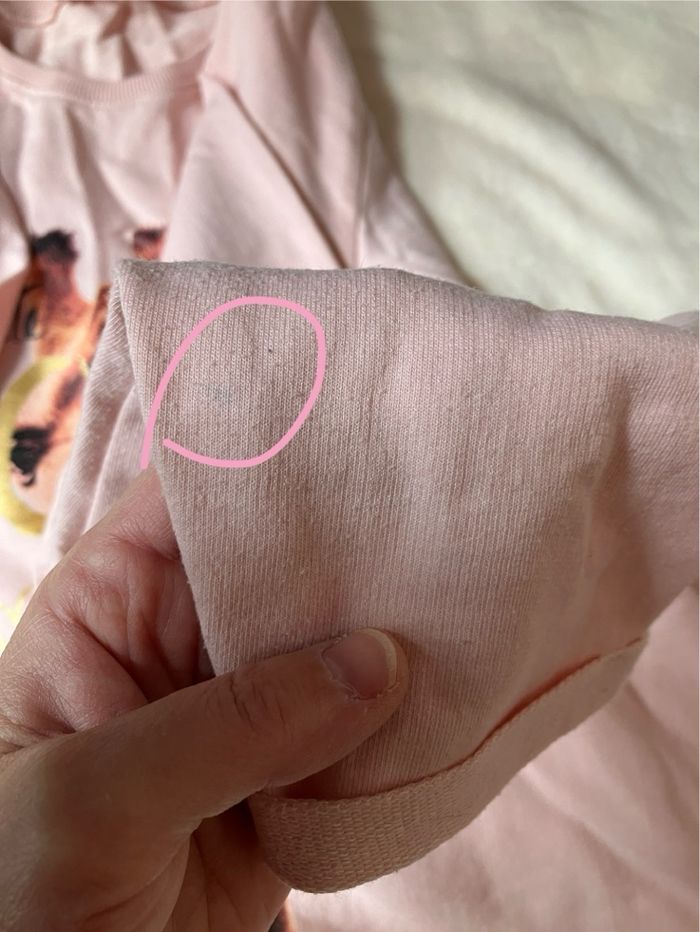 Pull motif étoile neuf (4€) + 1 sweat offert (13/14 ans) - photo numéro 8