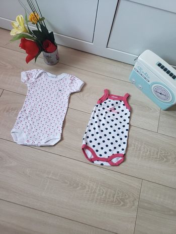Lot de 2 bodys 🎀 Petit bateau 3 mois 4€