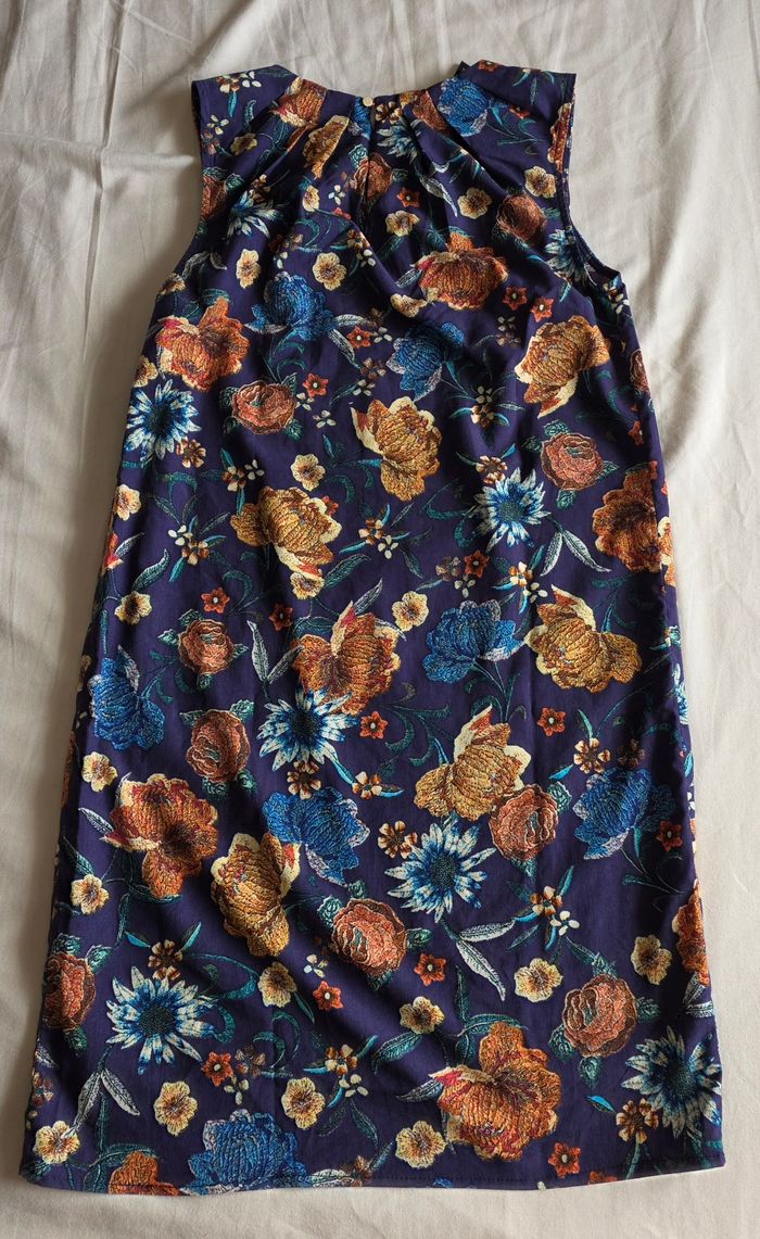 Mango Robe Courte Fluide Fleurie Violet Très bon état XS - photo numéro 2