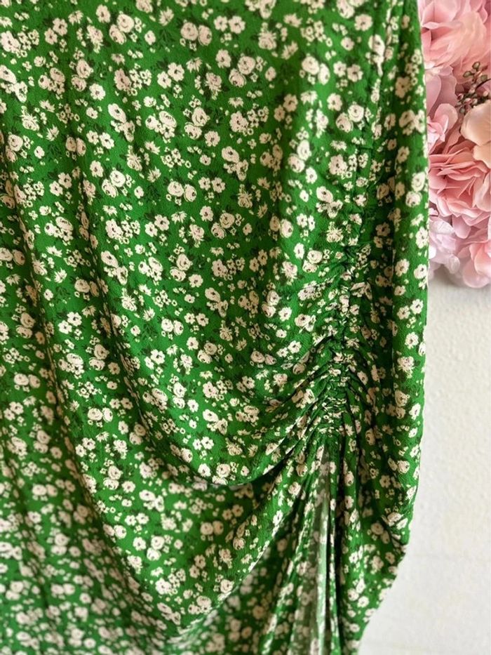 Jupe mi-longue verte à motif floral blanc, taille XS - Zara - photo numéro 4